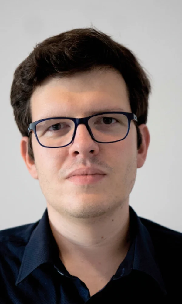 Mikolaj Wachulski 600x1000